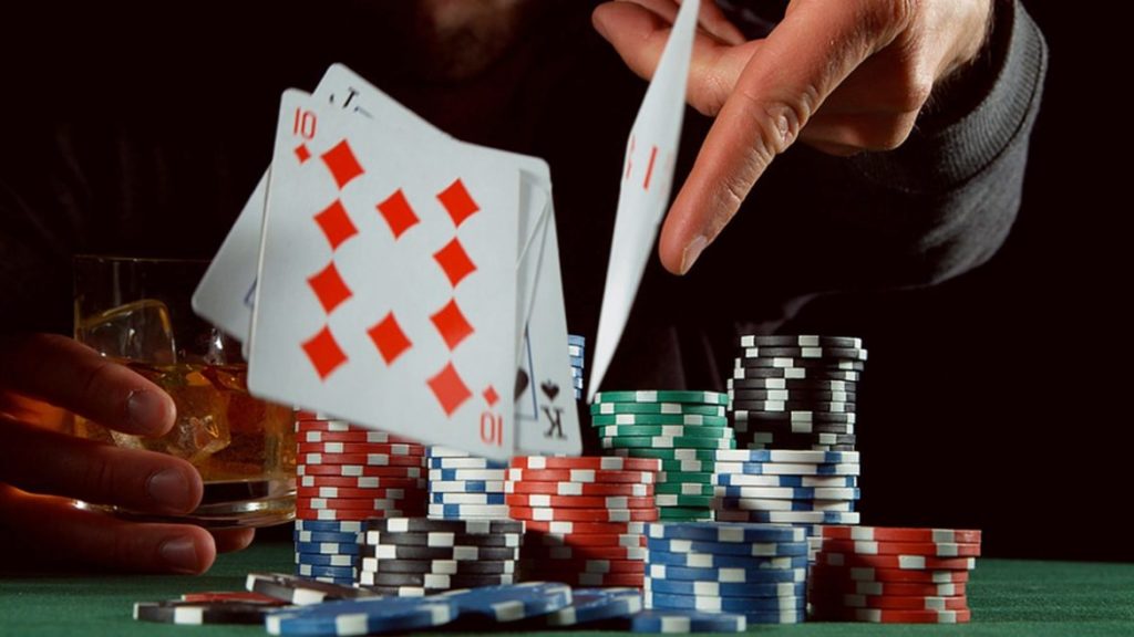 Bermain Taruhan Poker Online Pasangkan Modal Nyata Nang Sebagai Taruhan Terfavorit